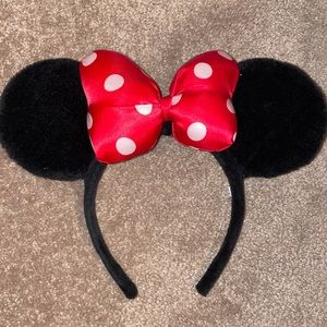 Minnie Mouse Ears
